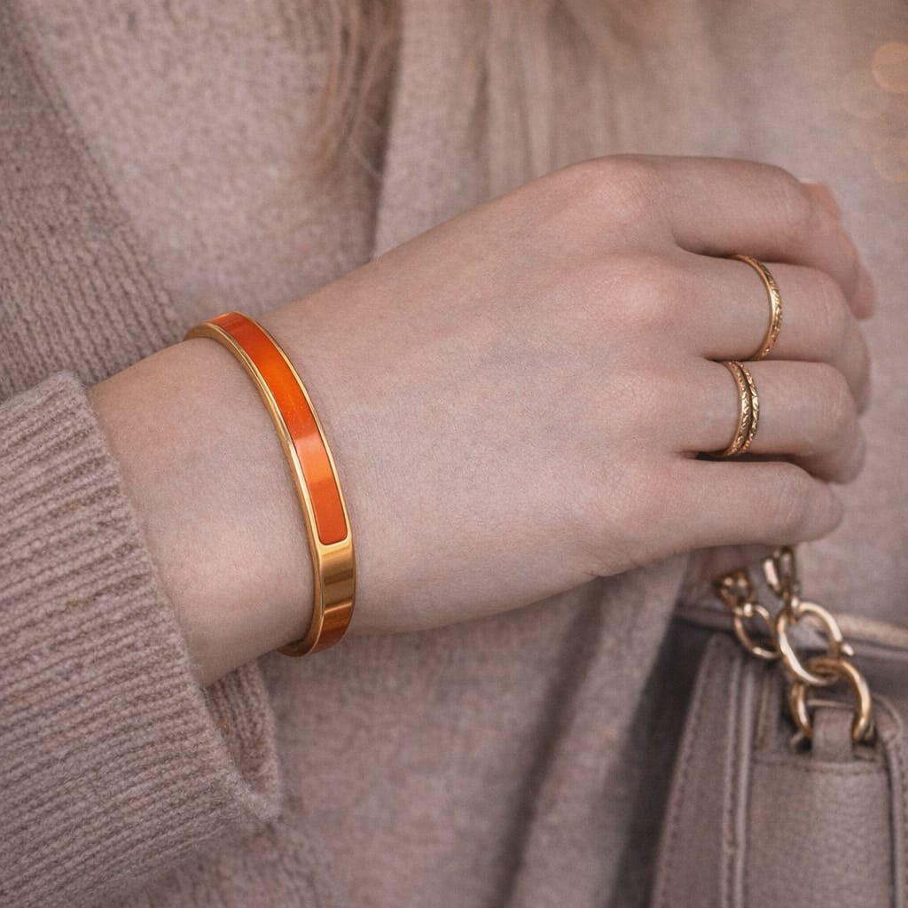 Pulsera Elegante de acero inoxidable con Borde Dorado Grabado a Laser♥️