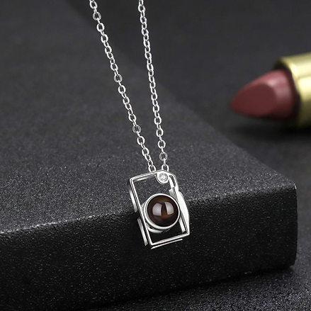 Collar de Proyección Personalizado con Foto en Plata | Dije Cámara