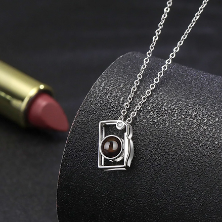 Collar de Proyección Personalizado con Foto en Plata | Dije Cámara